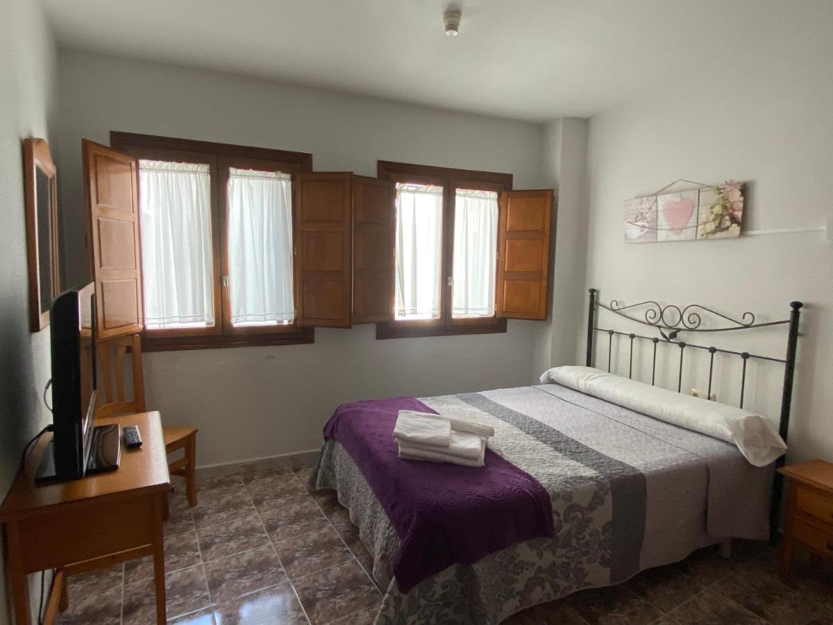 Hostal La Alberca Ла-Альберка Екстер'єр фото